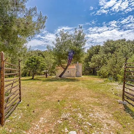 Holiday home Eco House Casa Grigia - Happy Cunski