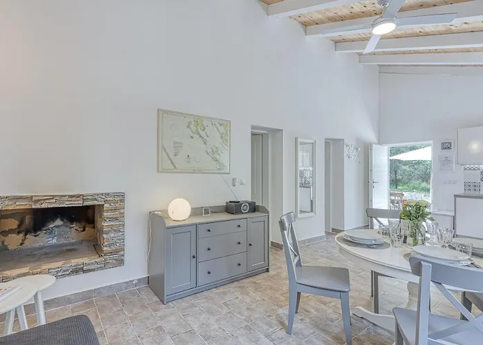 Dom wakacyjny Eco House Casa Grigia Zabodarski - Happy *