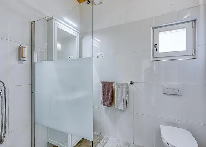 Eco House Casa Grigia Zabodarski - Happy Dom wakacyjny Čunski